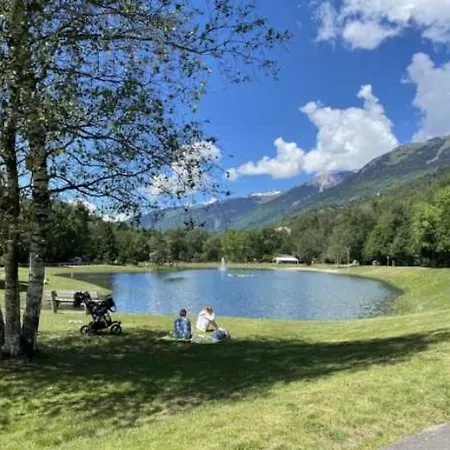 3 Etoiles - Piscine - Eehheg *